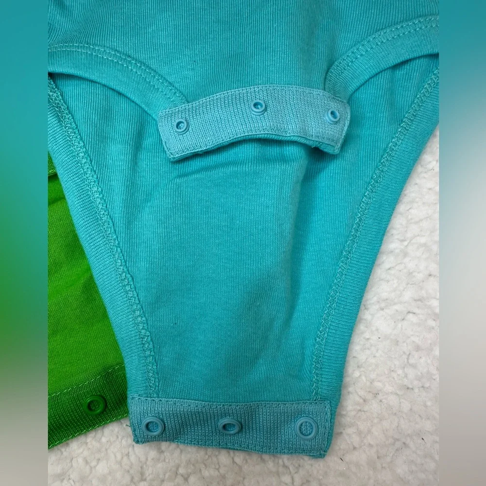 5 newborn onesies